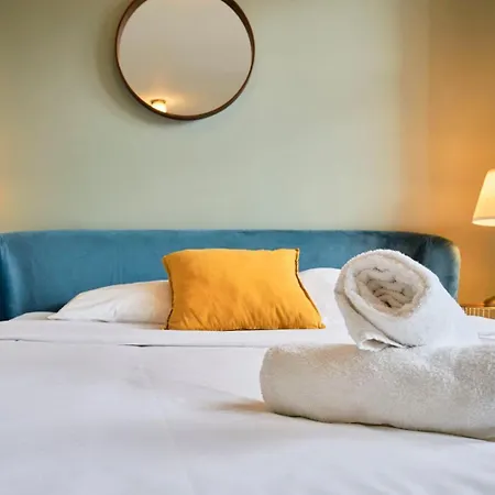 Equipe, Proche Gares 아파트 *