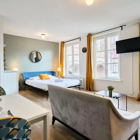 Equipe, Proche Gares