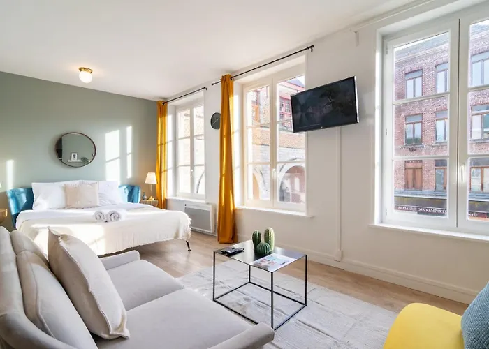 Equipe, Proche Gares