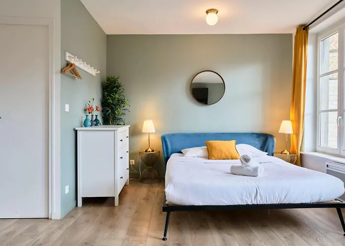 Equipe, Proche Gares 公寓 *